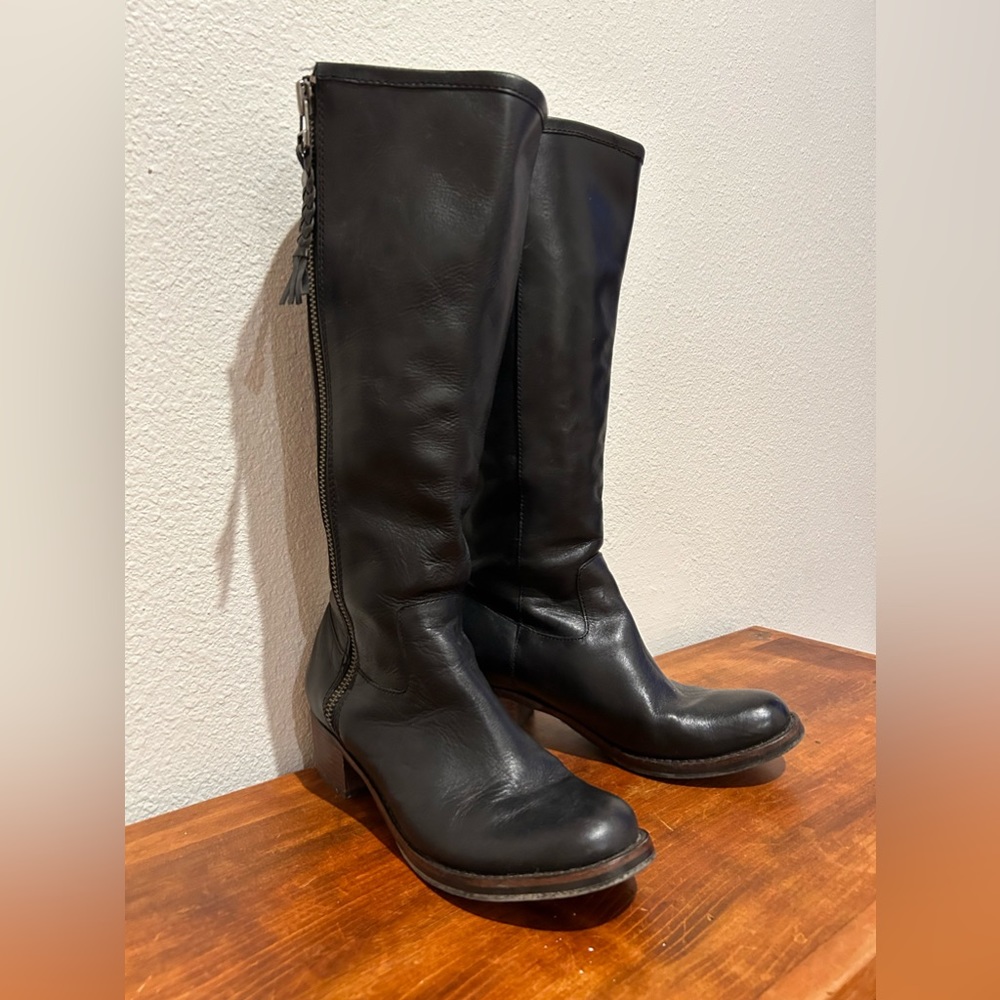 Hesper Knee High Leather Boots